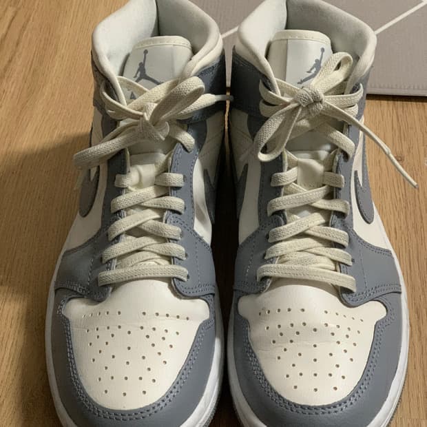 조던 1 미드 세일 스텔스