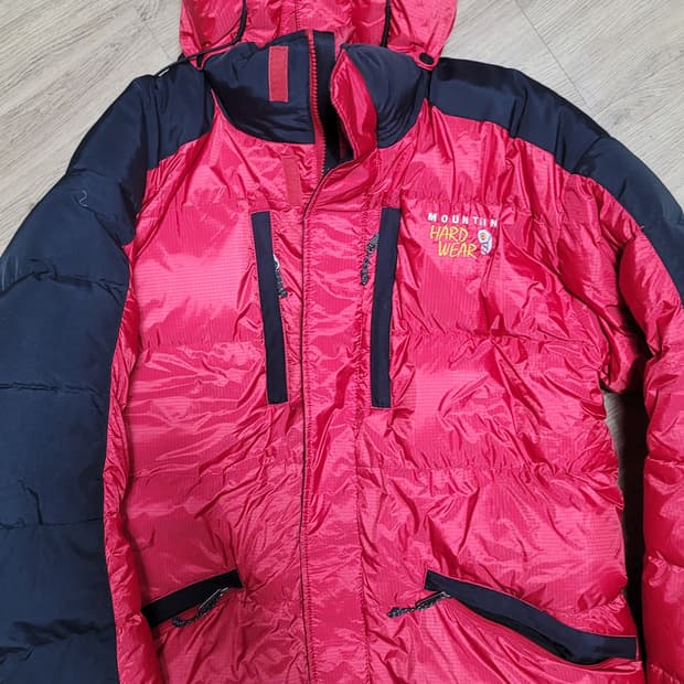 마운틴하드웨어 서브제로 패딩