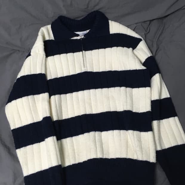 스트라이프 니트  굿라이프웍스