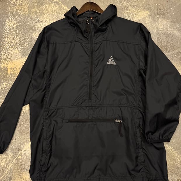 old acg 아노락 바람막이 