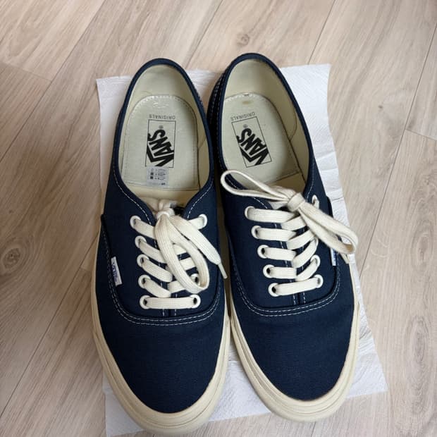 반스 볼트 구형 어센틱 블루 280