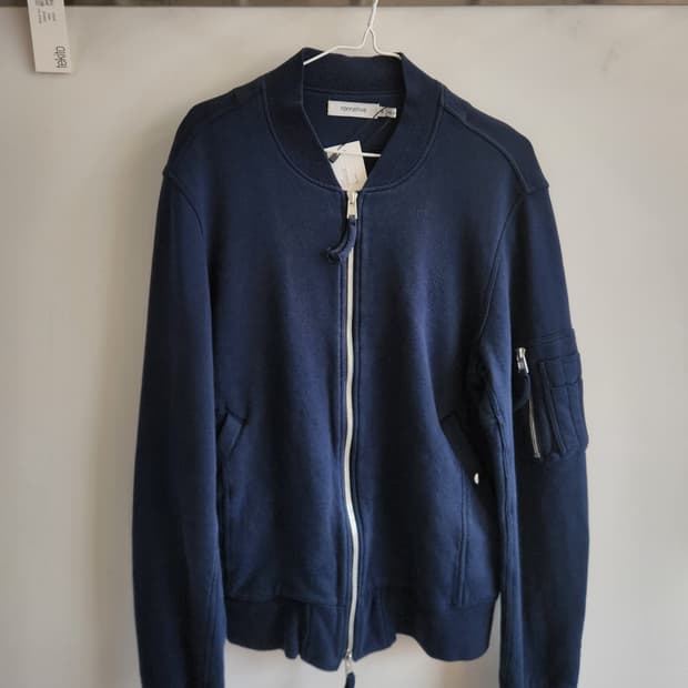 논네이티브 MA-1 스웻 봄버 자켓