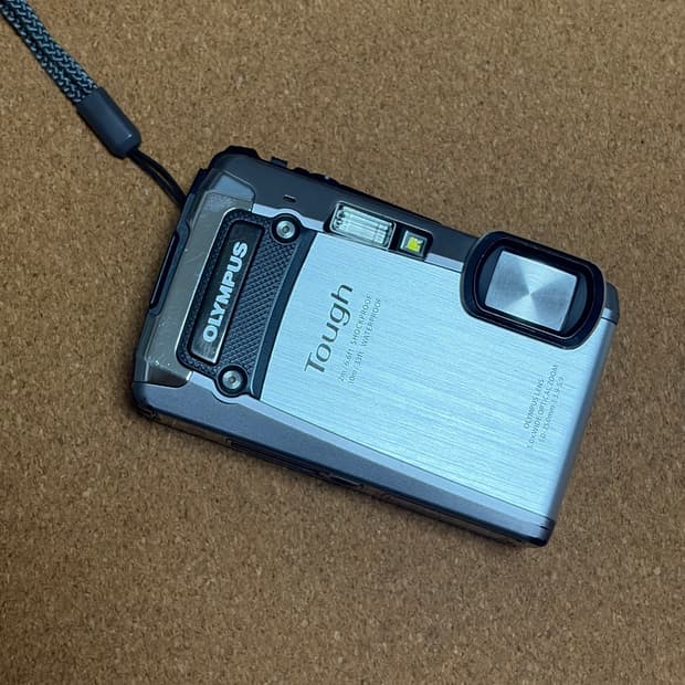 올림푸스 방수카메라 Olympus tg-820