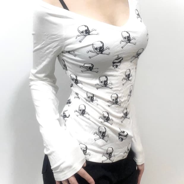 punk skull long sleeve