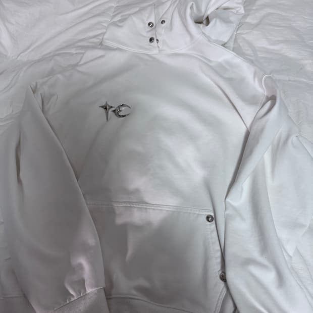 떠그클럽 후드티 화이트 사이즈2 판매합니다