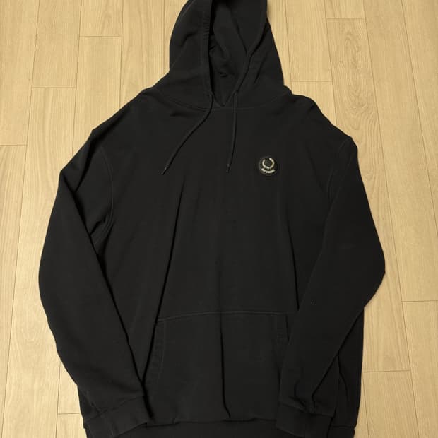 프레드페리 x 라프시몬스 m 사이즈 후드티