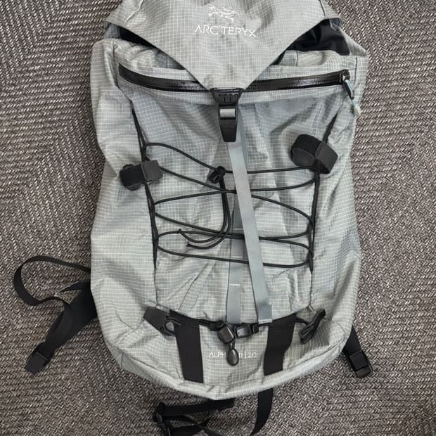 아크테릭스 알파 AR 20L 백팩
