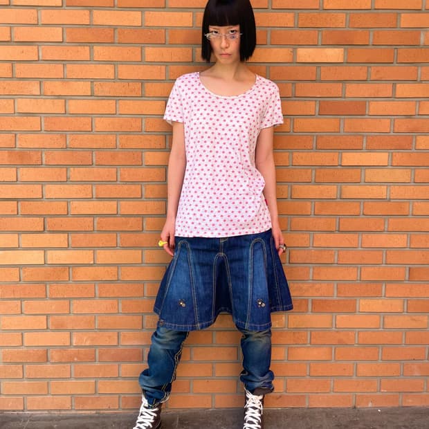 Pink multi star ivory t-shirt