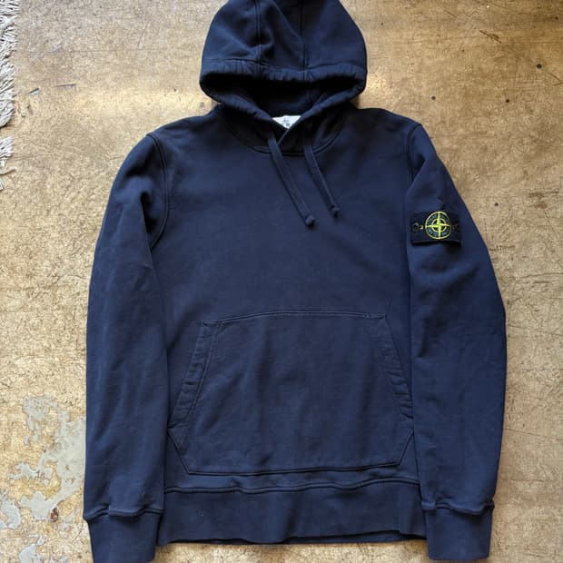 스톤 아일랜드 네이비 후드티