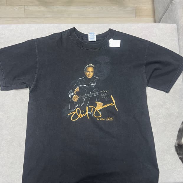 닐 다이아몬드 빈티지 반팔 티셔츠