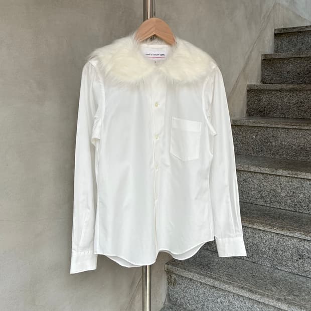 꼼데가르송 걸 퍼 카라 셔츠