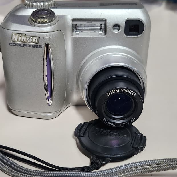 NIKON COOLPIX 885 빈티지 디지털카메라