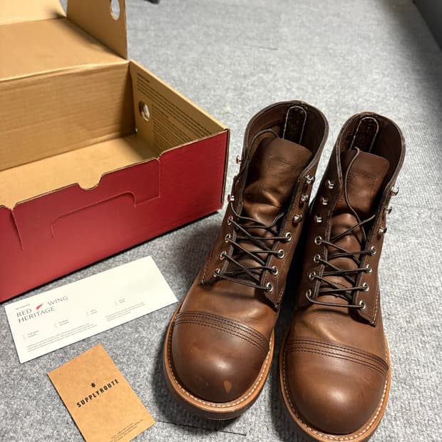 [260]레드윙 아이언레이저 8111