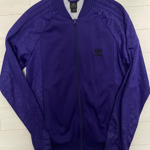 아디다스 오리지널 보라색 트랙탑 105