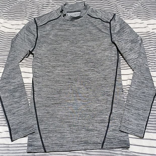 언더아머 약기모 컴프레션 95 가슴42 기장66