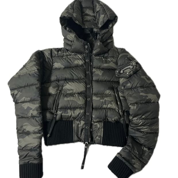 배드블러드 카모 패딩 S