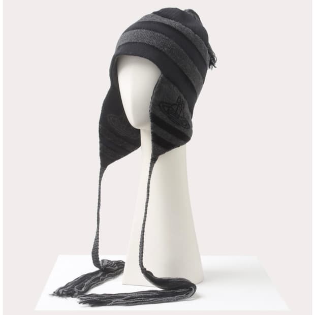 비비안웨스트우드 이어플랩