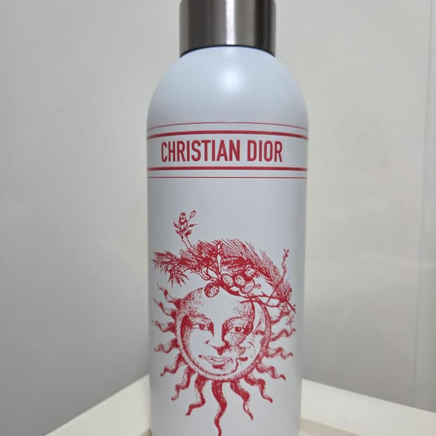 디올 텀블러 새상품