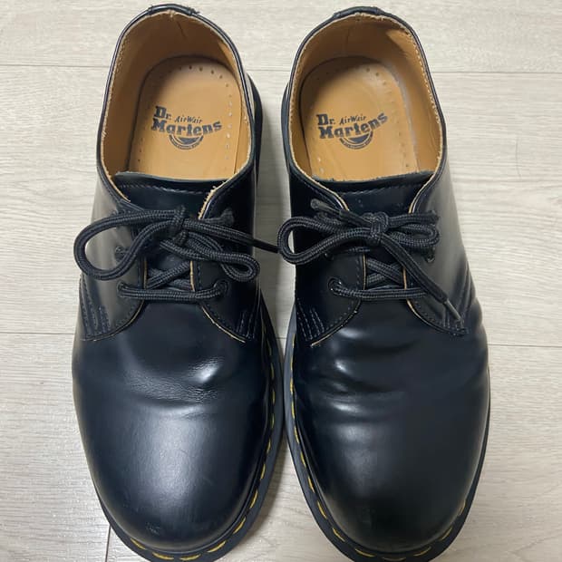 닥터마틴 1461 3홀 블랙 스무스 250