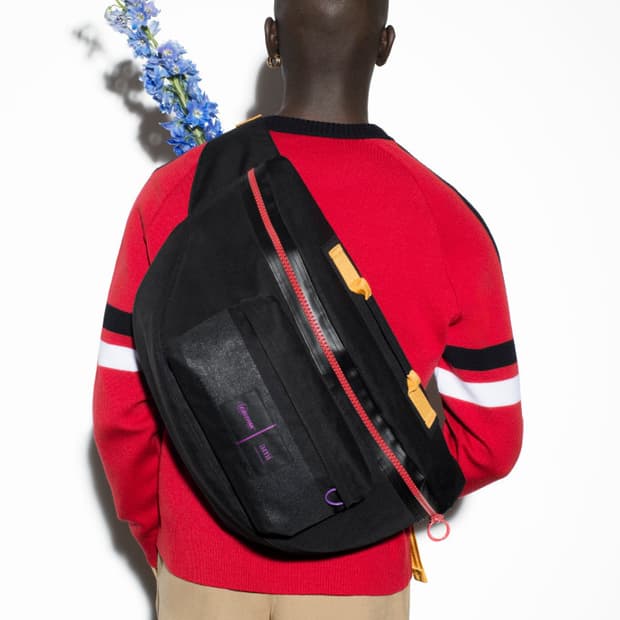 아미 x 이스트팩 슬링백 AMI x EASTPAK 크로스보디백 크로스백 