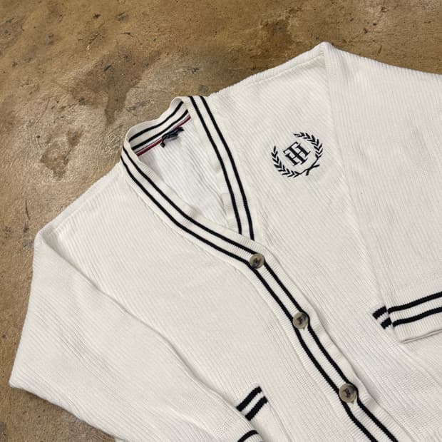 [정품/XL] 타미힐피거 화이트 브이넥 가디건 b10