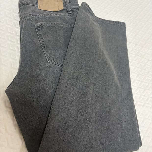 디네댓 청바지 레귤러핏 그레이