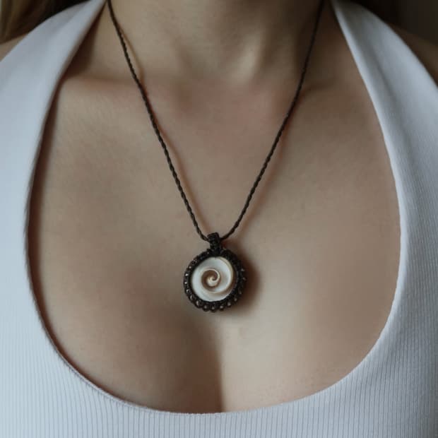 macrame stone necklace