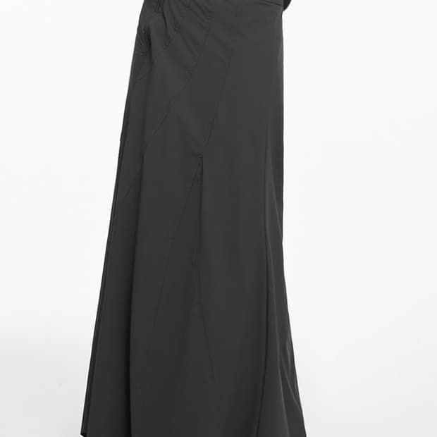 나체 웨이브 맥시 스커트 차콜