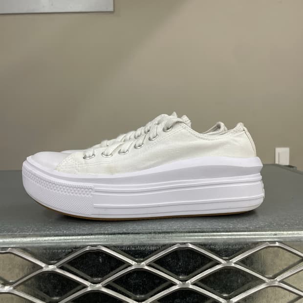 컨버스 척테일러 올스타 무브 화이트 245