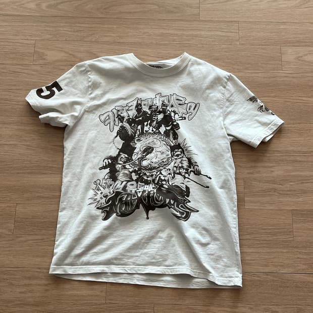 스캇 머쳔 오프화이트 반팔 