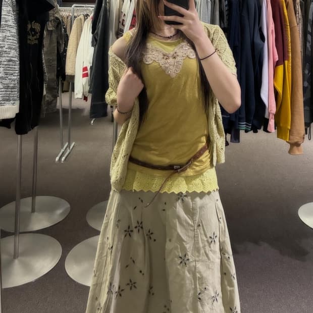 Golden Meadow Muse 🌼🧈