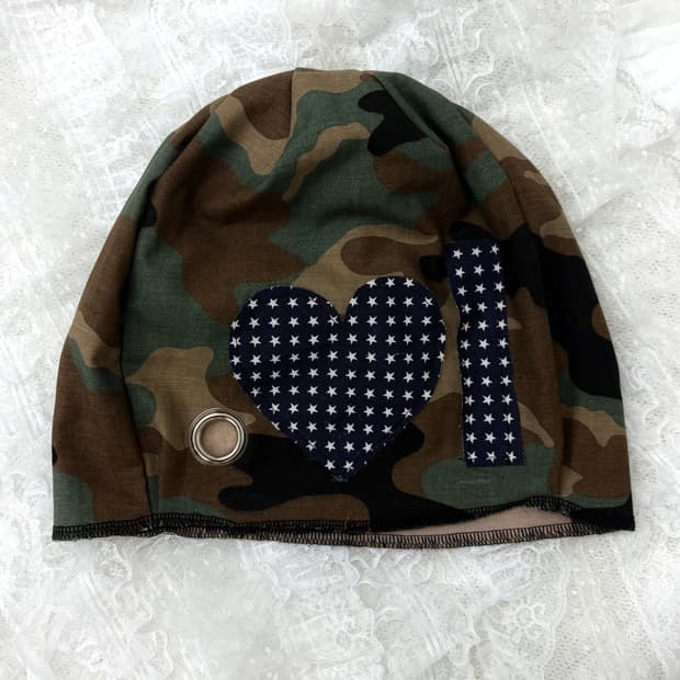 camo I ♥ beanie 