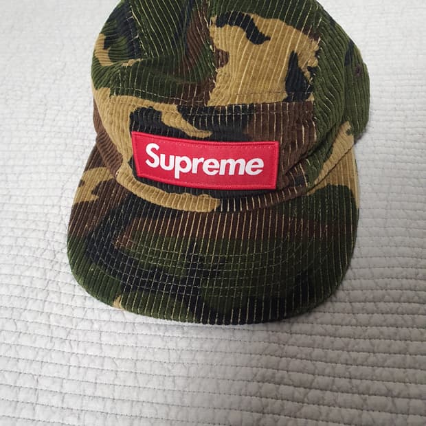 새상품급 슈프림 코듀로이 카모 캠프캡