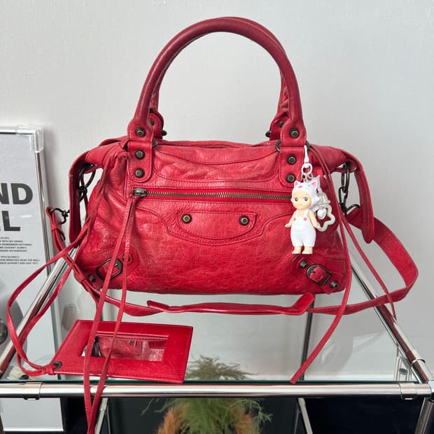 발렌시아가 모터백