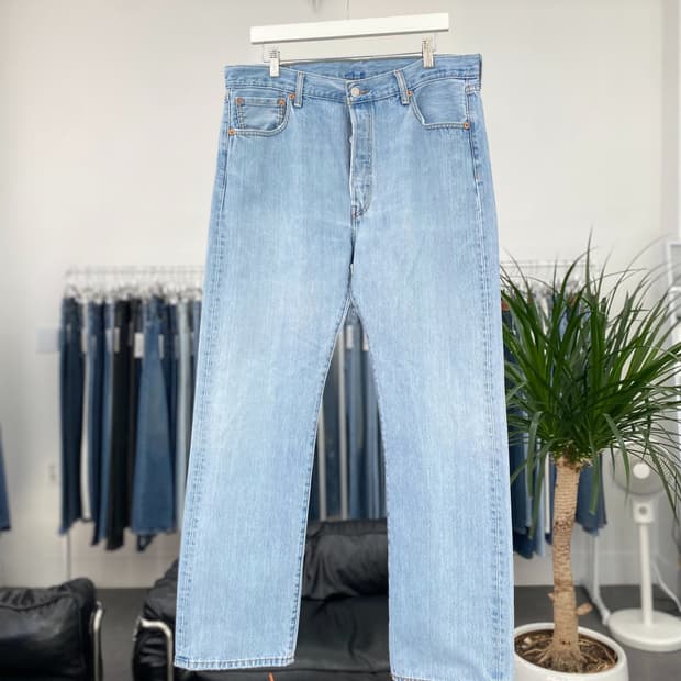 리바이스501 Straight Fit 00s 35사이즈 a6012