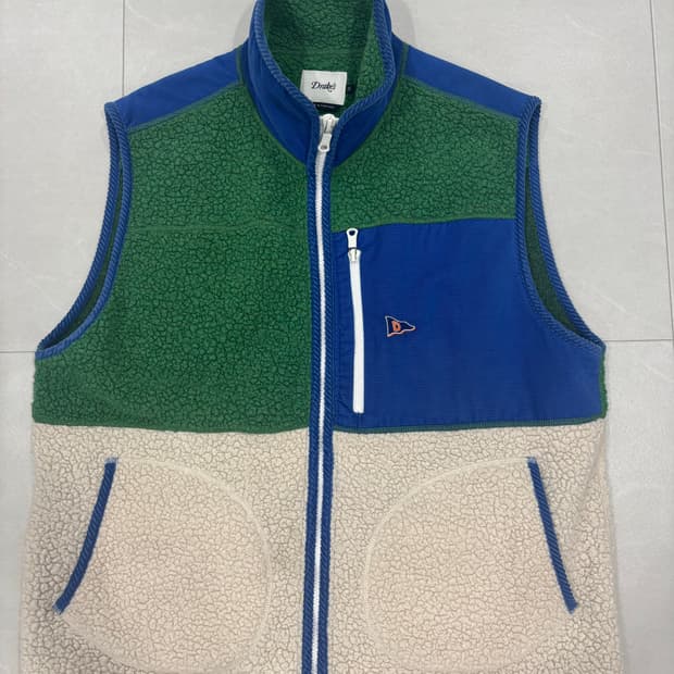 [XL] 드레익스 플리스 베스트 / 아이엠샵 대표 착용