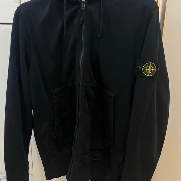 스톤아일랜드 후드집업 2xl (새상품급)