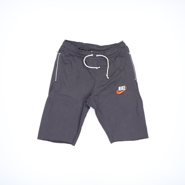 L 나이키 트레이닝 반바지 0213H1