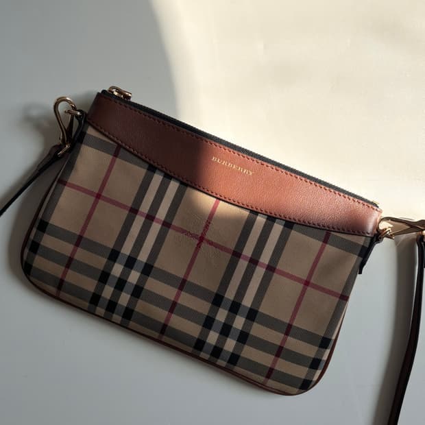 Burberry 버버리 페이톤 체크 크로스백 
