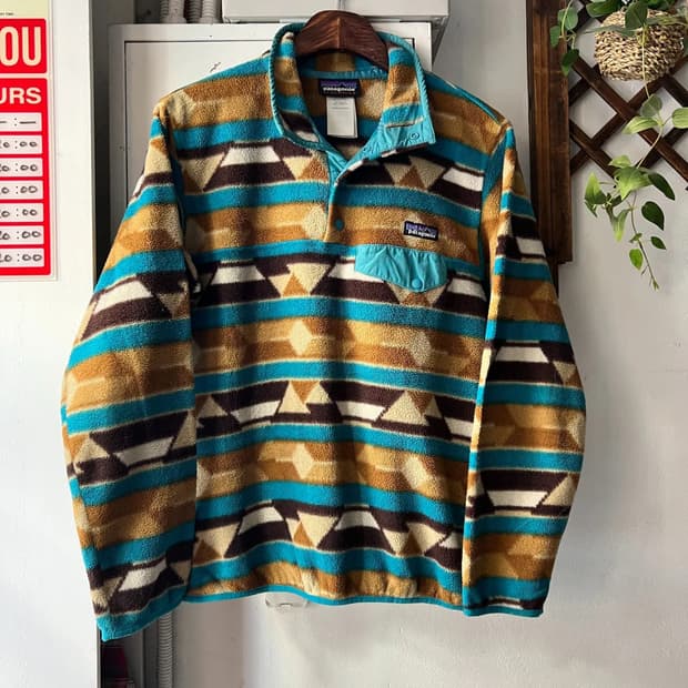 [S]파타고니아 우먼스 신칠라 나바호 패턴 플리스 풀오버 스웻셔츠