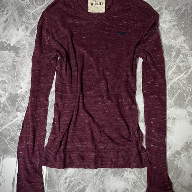 v neck long sleeve t
