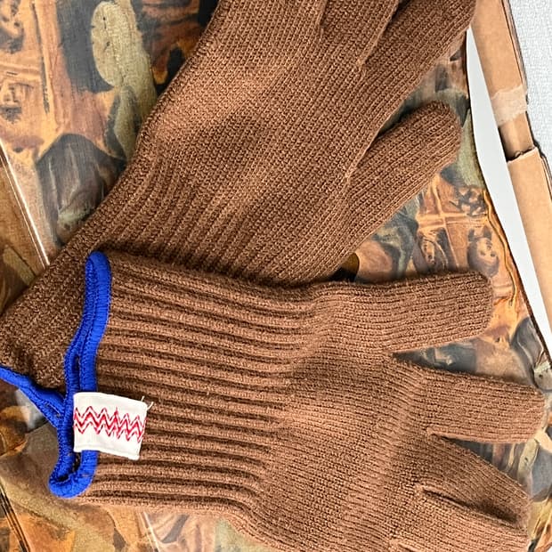 오카프 울 장갑 (23FW1GL01BR)