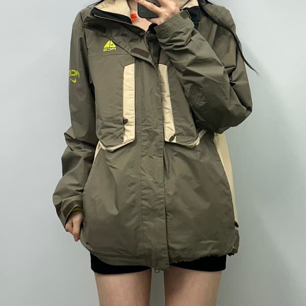 나이키 ACG 고프코어 테크니컬 바람막이 점퍼 자켓