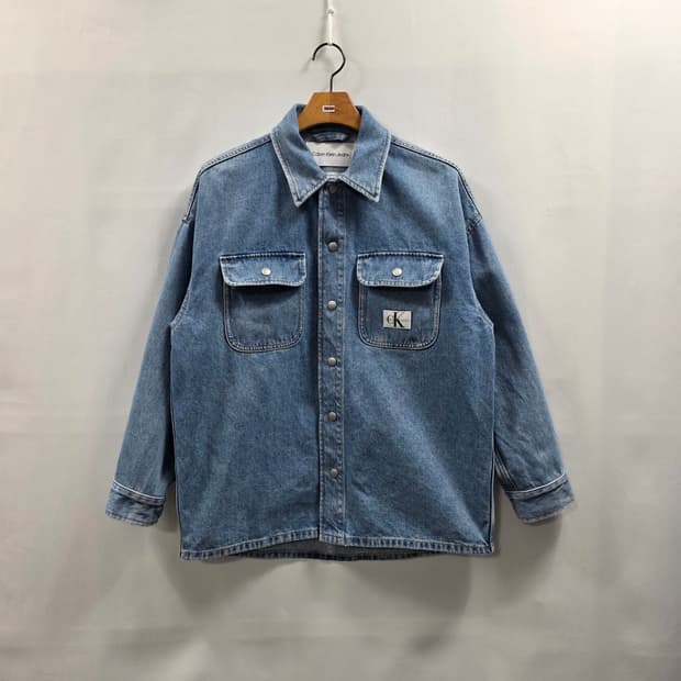1629 캘빈클라인 진블루박시 루즈핏 데님 셔츠 S
