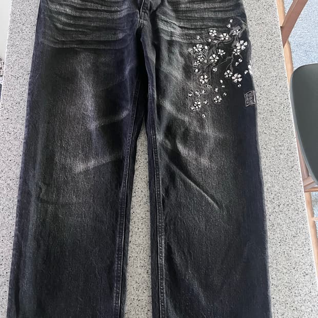 카라쿠리 타마시 데님