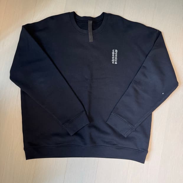 크롬하츠 자수 버티컬 맨투맨