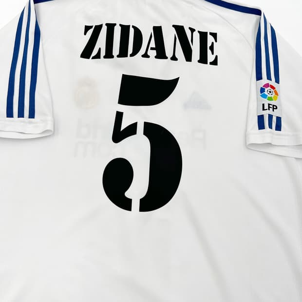 아디다스 01-02 레알 마드리드 100주년 홈 리그킷 지단