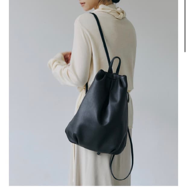 휘에트 리얼가죽 백팩 새상품 35만 -> 28만 시엔느 유르트