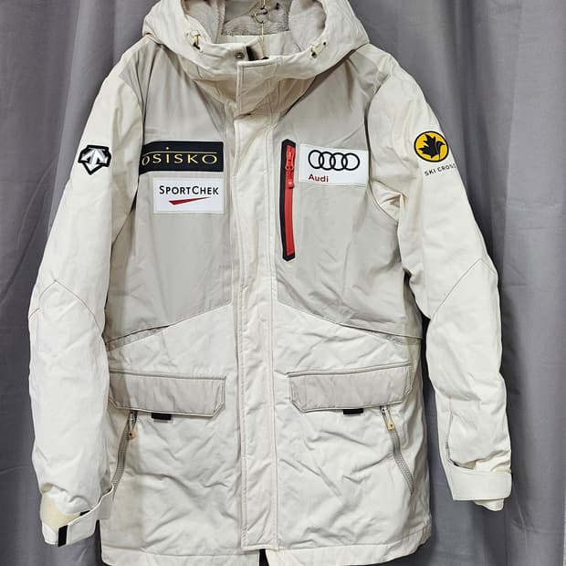 데쌍트  아우디  스키 크로스 패딩