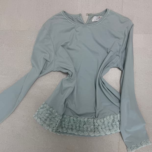 mint floral T 민트 카멜리아 레이스 티 플라워